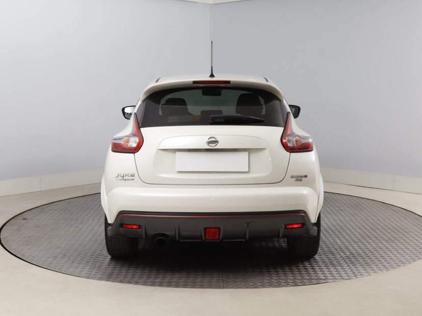 Nissan Juke, 2015