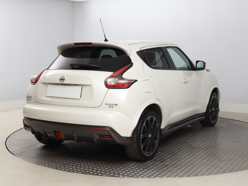 Nissan Juke, 2015
