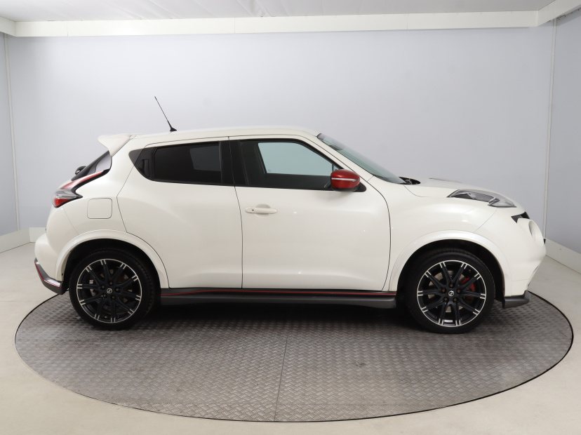 Nissan Juke, 2015