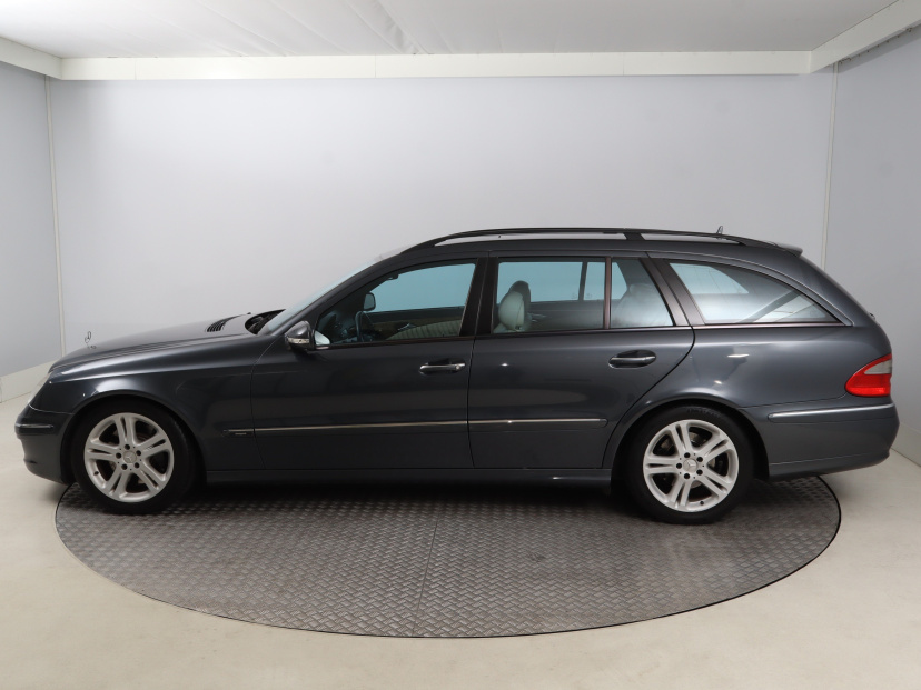 Mercedes-Benz E, 2008