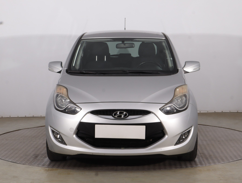 Hyundai ix20, 2012
