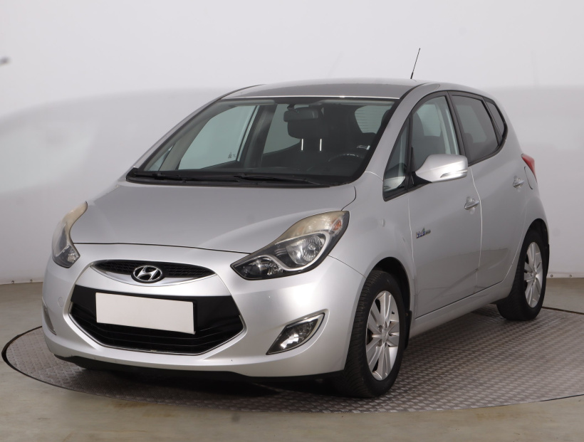 Hyundai ix20, 2012