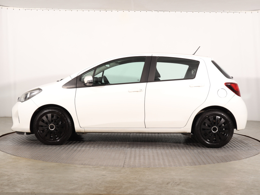 Toyota Yaris, 2016