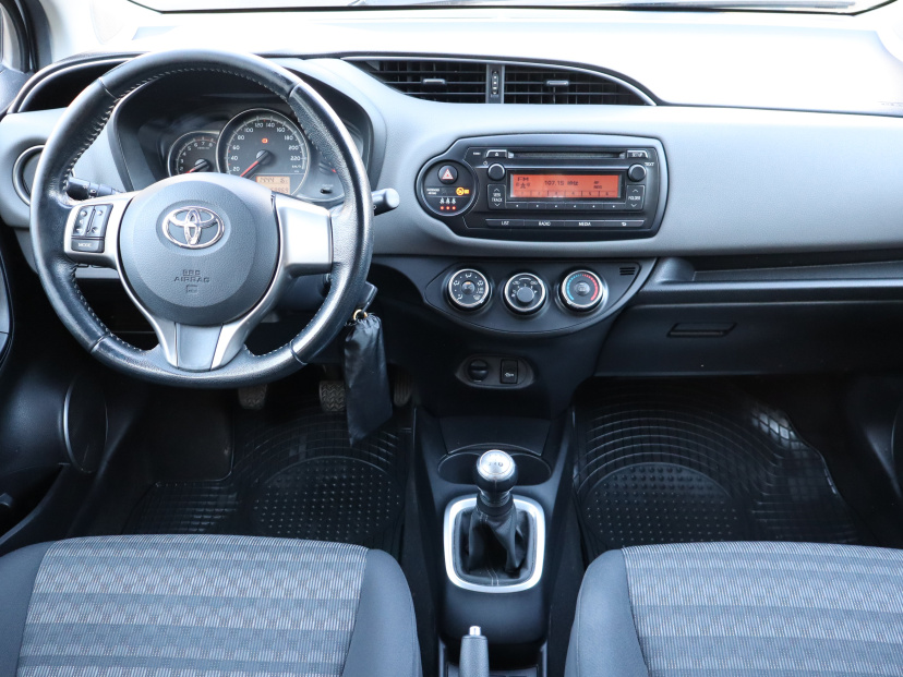 Toyota Yaris, 2016