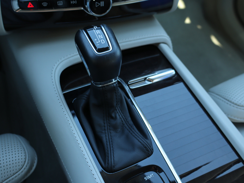Volvo XC90, 2016