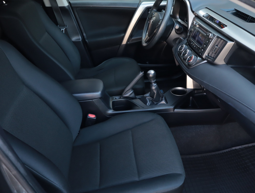 Toyota RAV 4, 2014