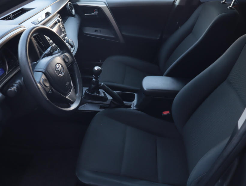 Toyota RAV 4, 2014