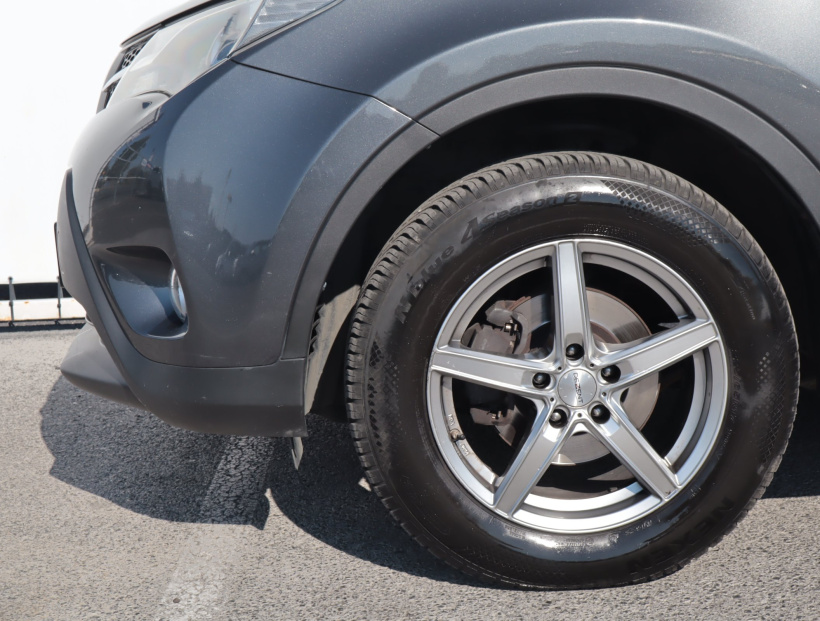 Toyota RAV 4, 2014