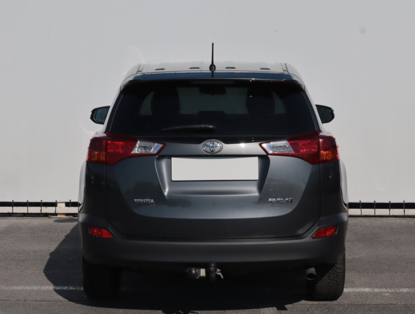 Toyota RAV 4, 2014