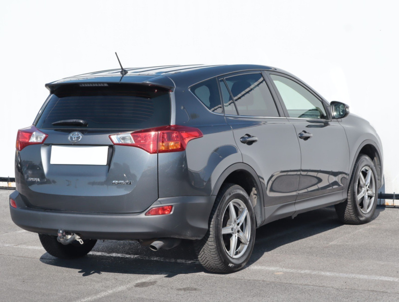Toyota RAV 4, 2014