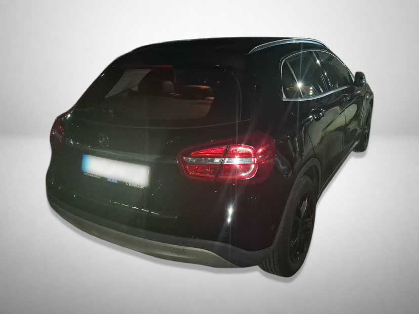Mercedes-Benz GLA, 2016