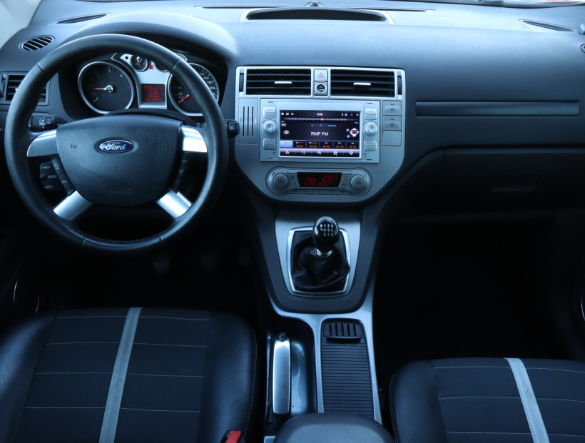 Ford Kuga, 2011