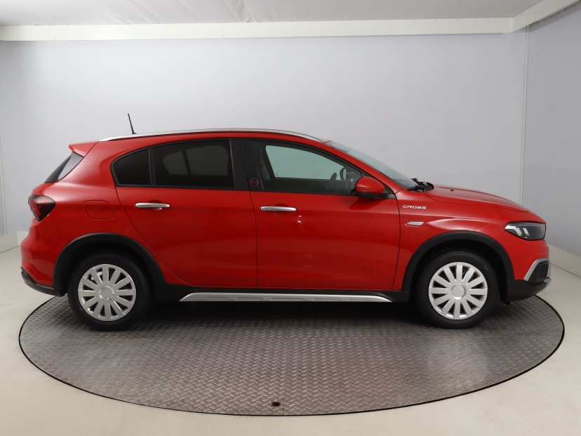 Fiat Tipo, 2022