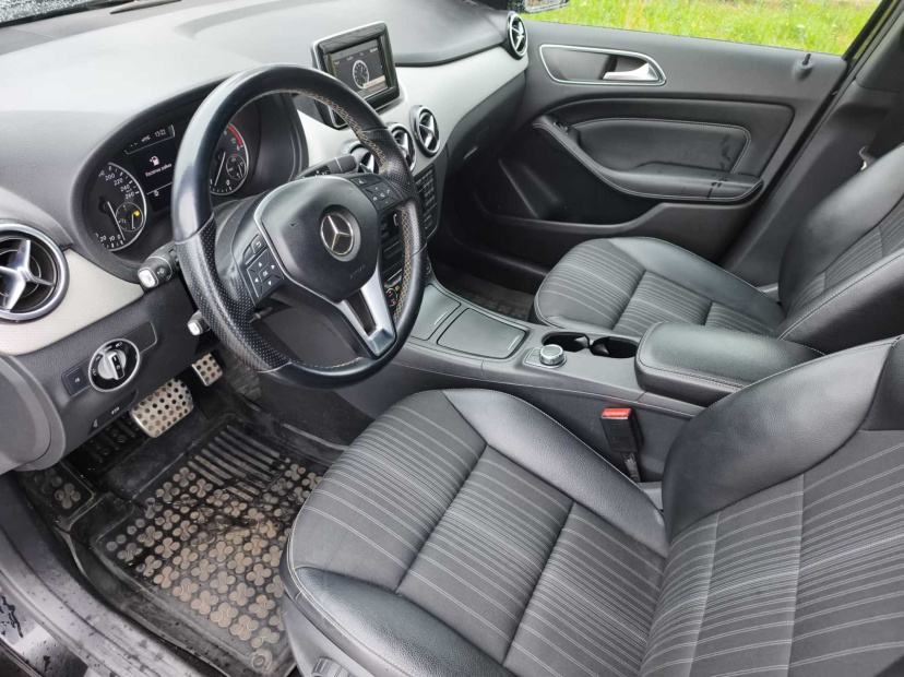 Mercedes-Benz B, 2013