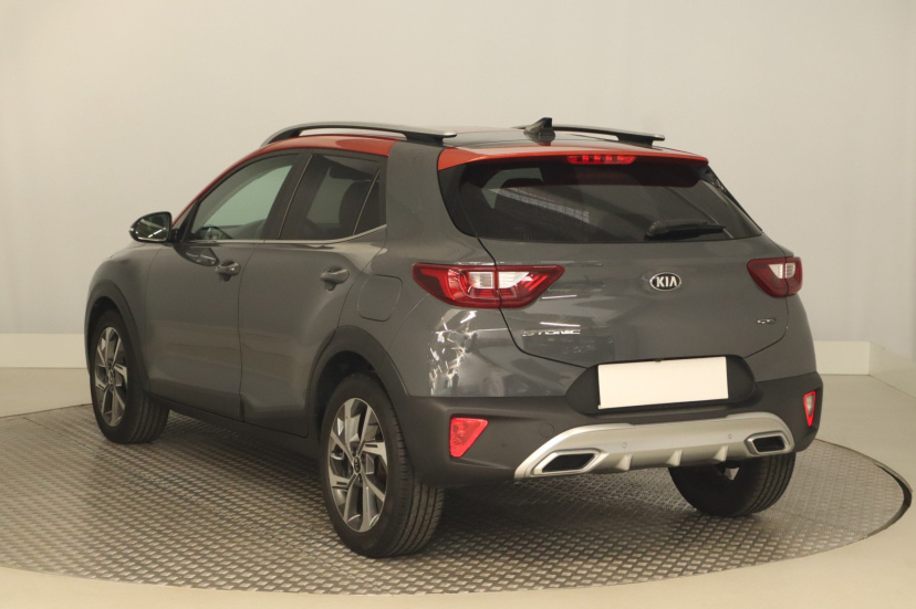 Kia Stonic, 2021