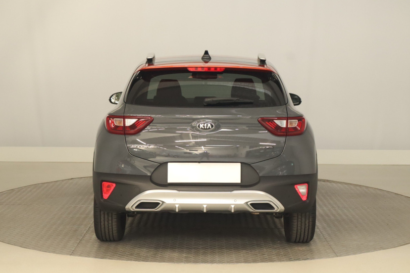 Kia Stonic, 2021
