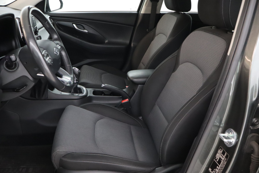 Hyundai i30, 2023