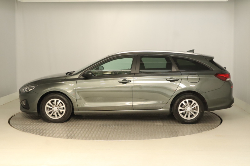 Hyundai i30, 2023