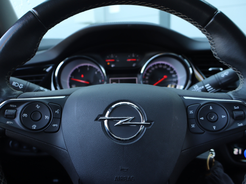 Opel Insignia, 2021
