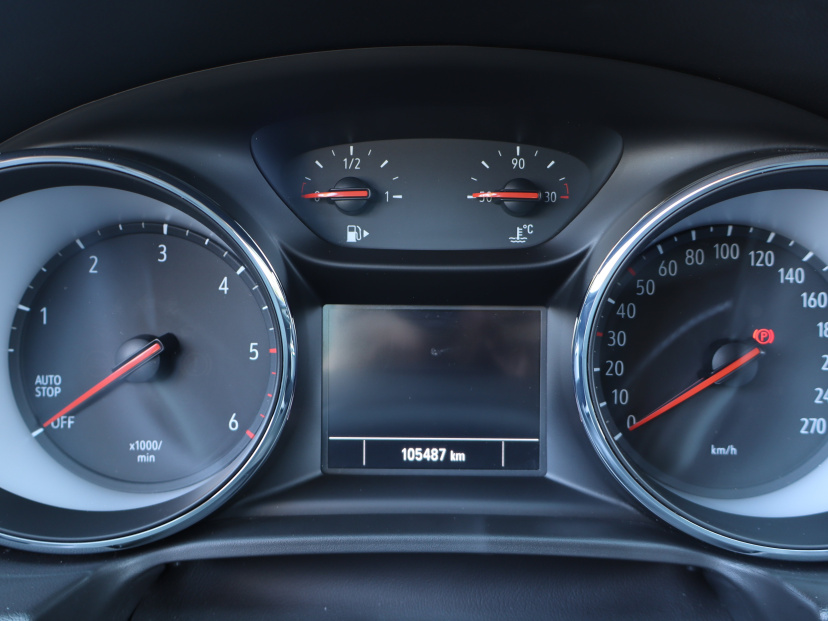 Opel Insignia, 2021