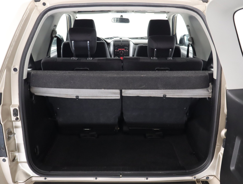 Suzuki Grand Vitara, 2011
