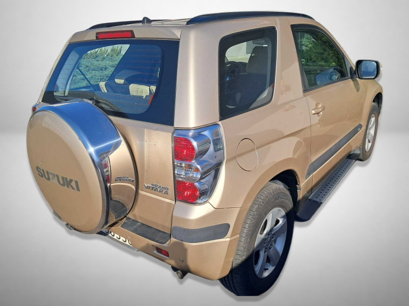 Suzuki Grand Vitara, 2011