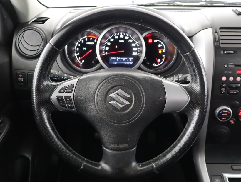 Suzuki Grand Vitara, 2011