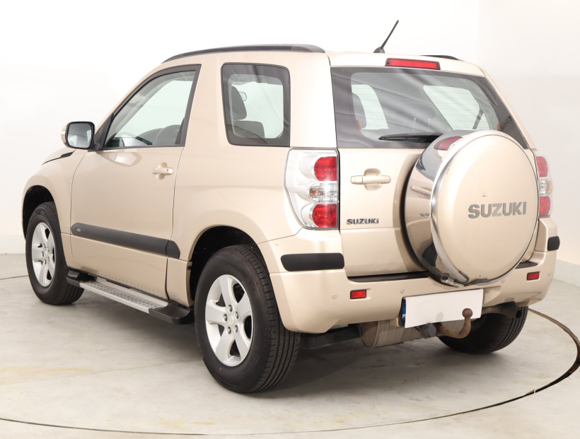 Suzuki Grand Vitara, 2011