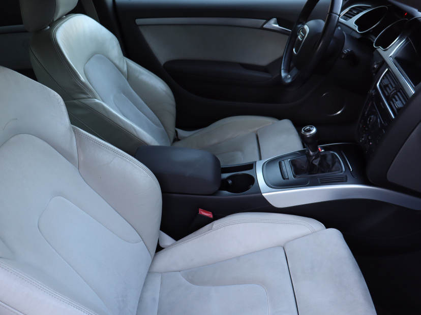 Audi A5, 2007