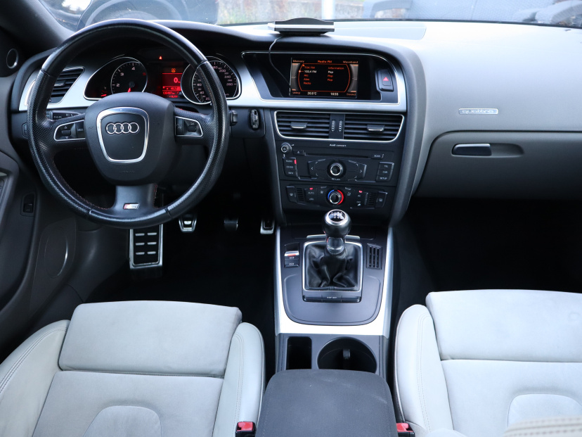 Audi A5, 2007