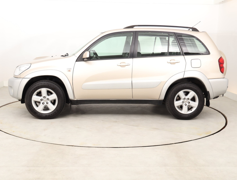Toyota RAV 4, 2004