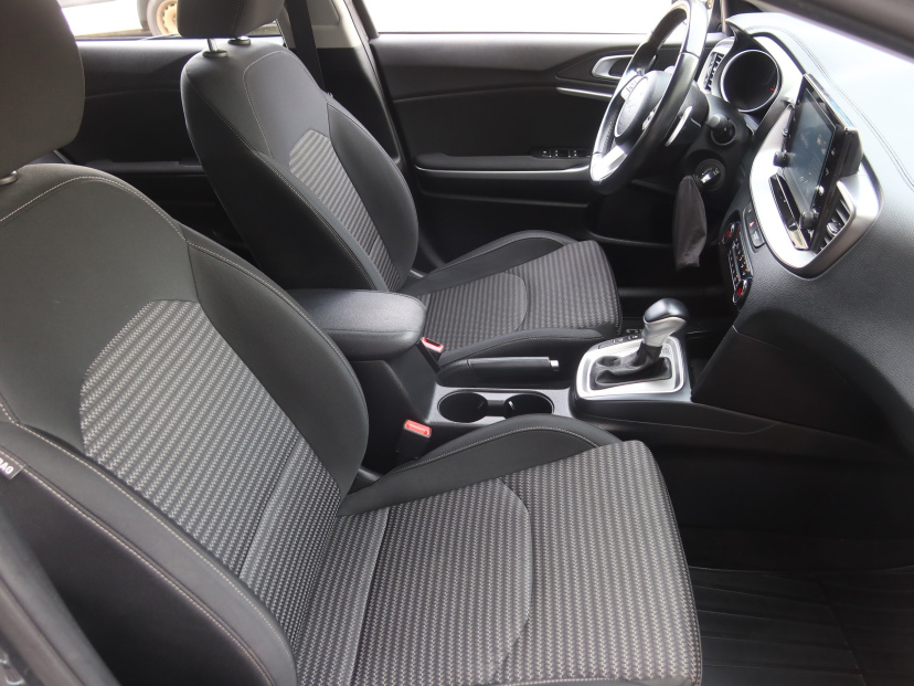 Kia XCeed, 2021