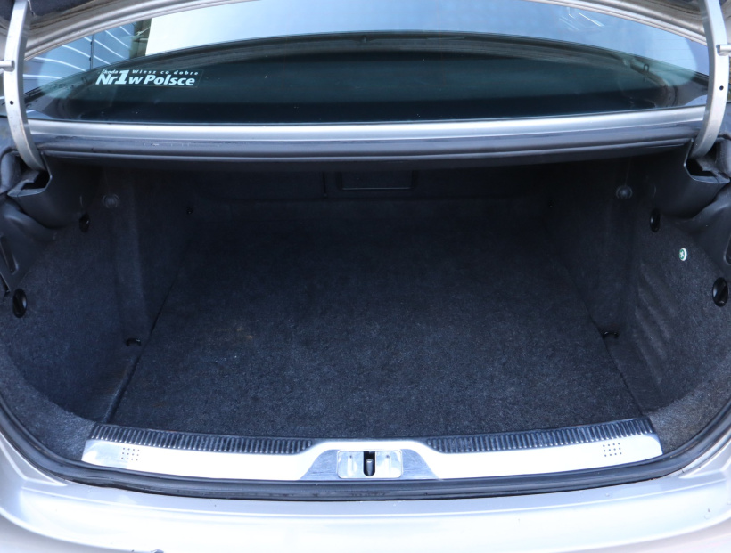 Škoda Superb, 2010