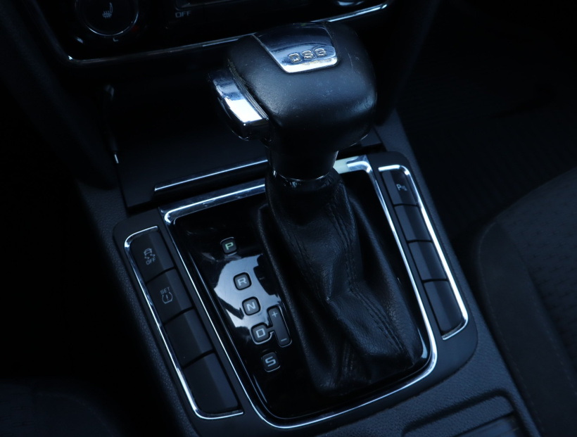 Škoda Superb, 2010
