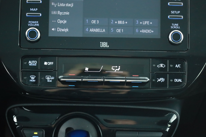 Toyota Prius, 2021
