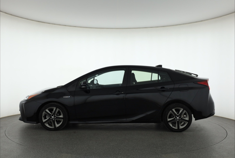 Toyota Prius, 2021