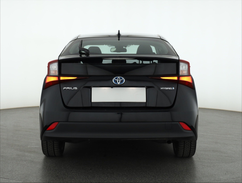 Toyota Prius, 2021