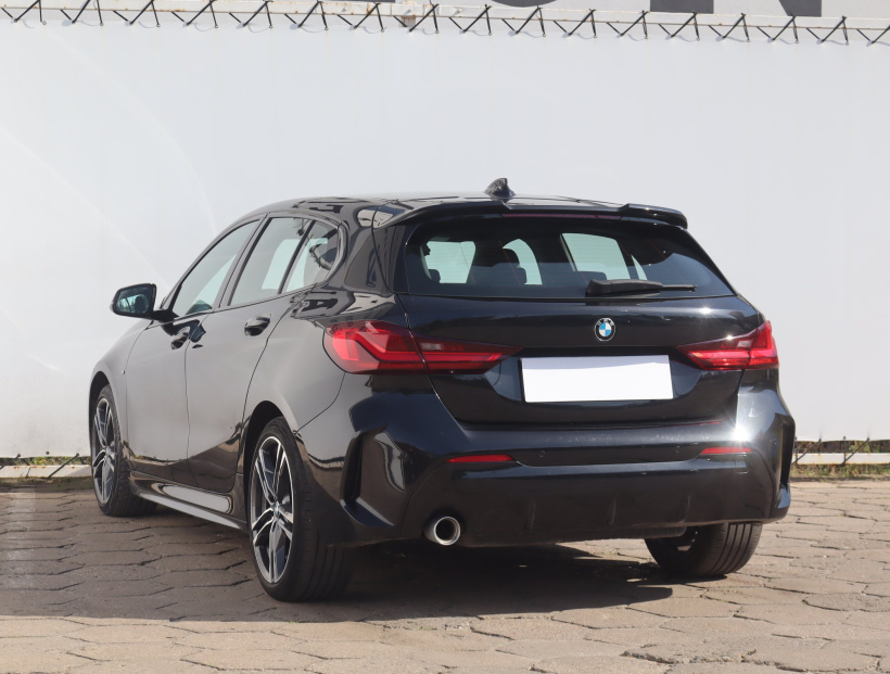 BMW 1, 2020