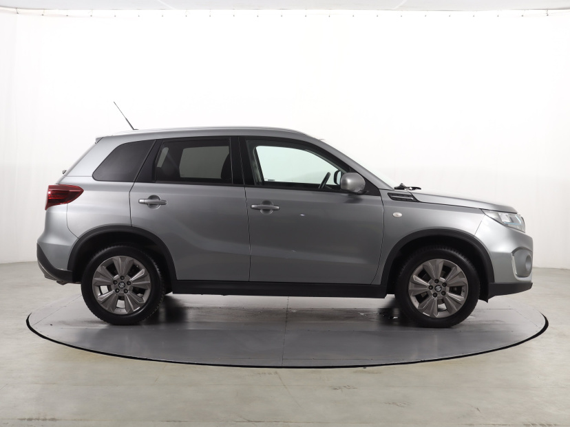Suzuki Vitara, 2022