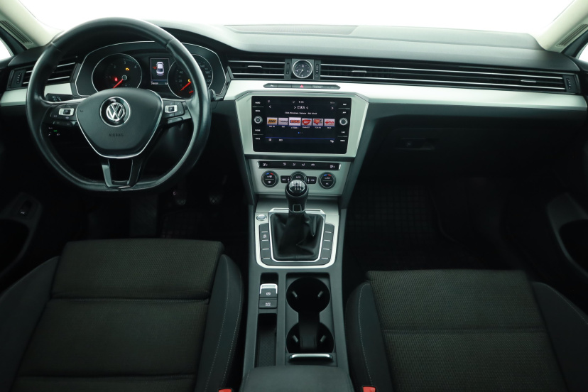 Volkswagen Passat, 2019