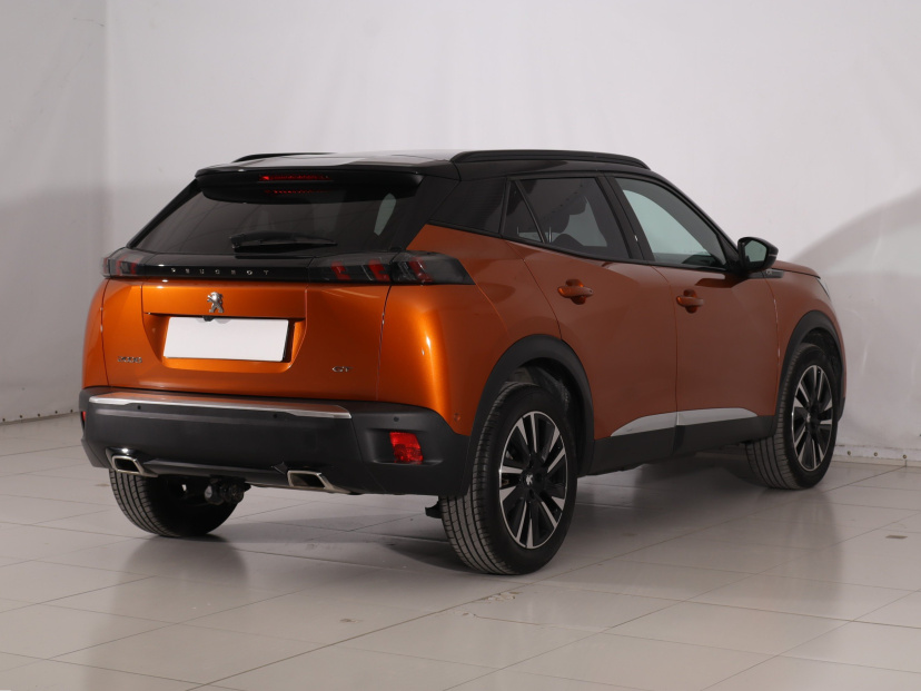 Peugeot 2008, 2021