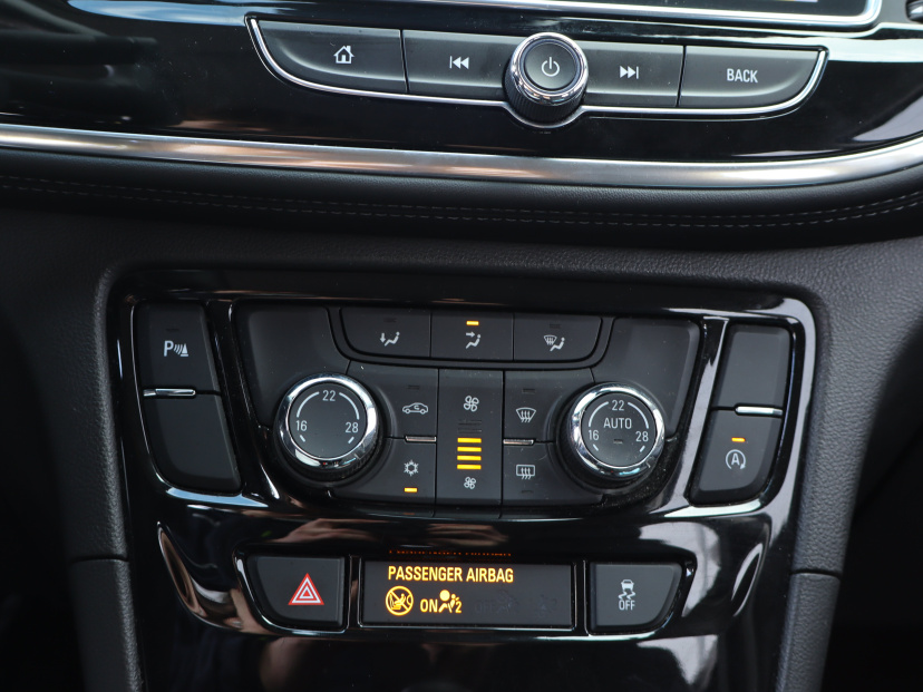 Opel Mokka, 2018