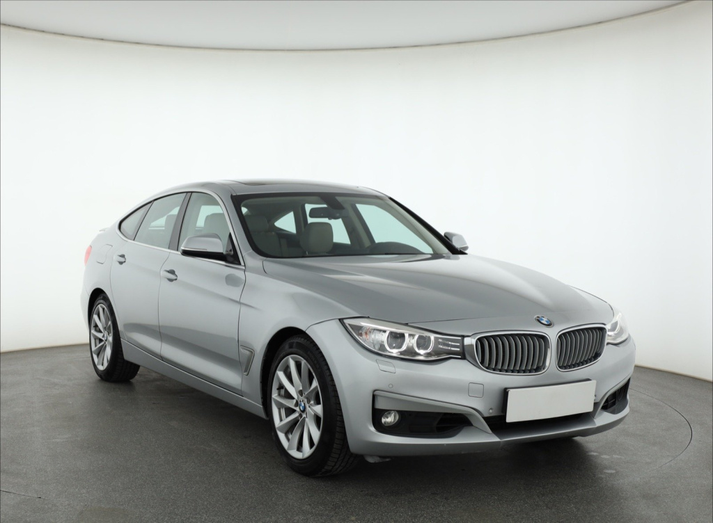 BMW 320i xDrive GT