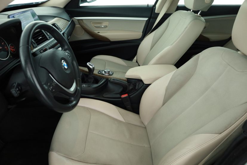 BMW 3GT, 2013