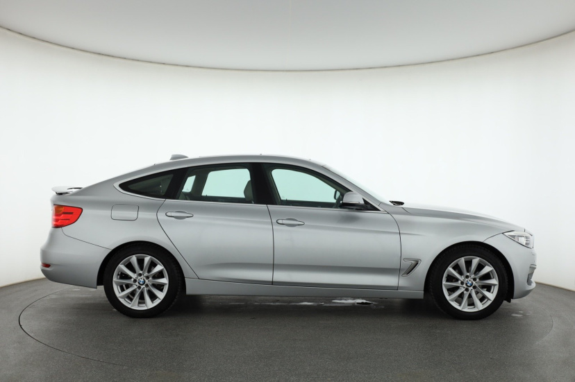BMW 3GT, 2013