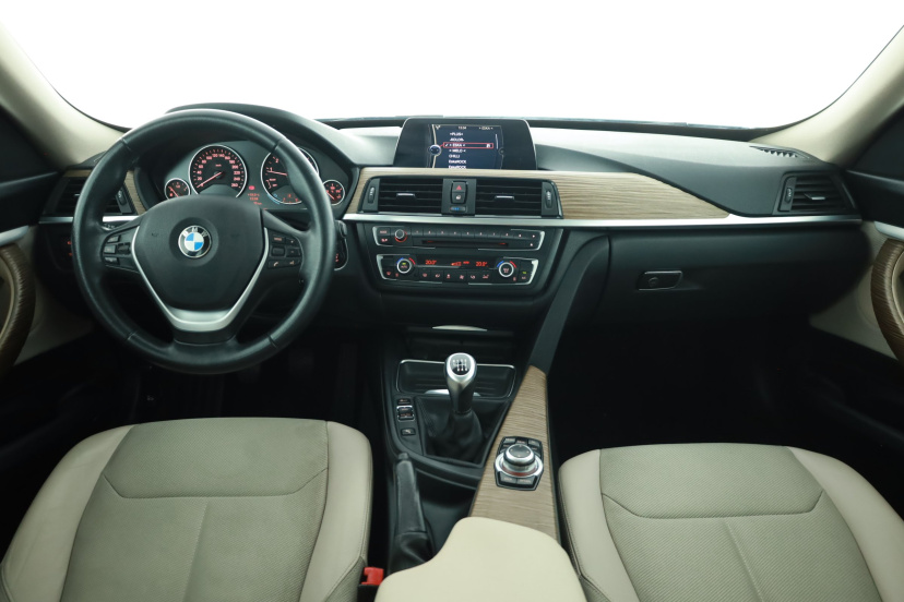 BMW 3GT, 2013