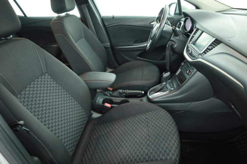 Opel Astra, 2019