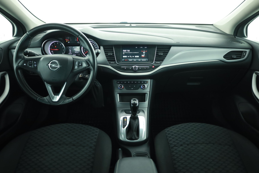 Opel Astra, 2019
