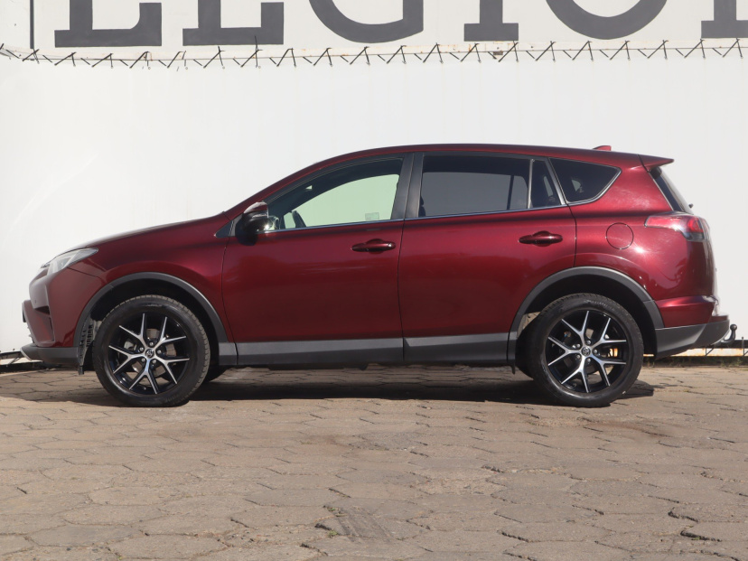 Toyota RAV 4, 2015