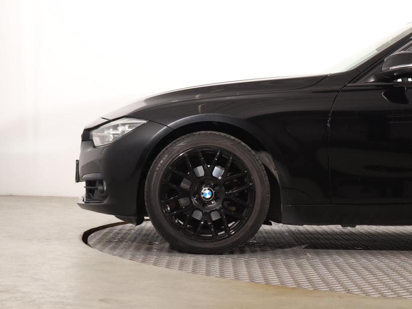 BMW 3, 2018